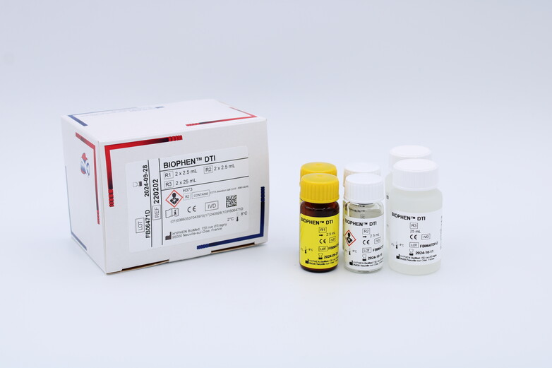 Eine Packung Biophen Faktor VIII Testkit inklusive der einzelen Komponenten